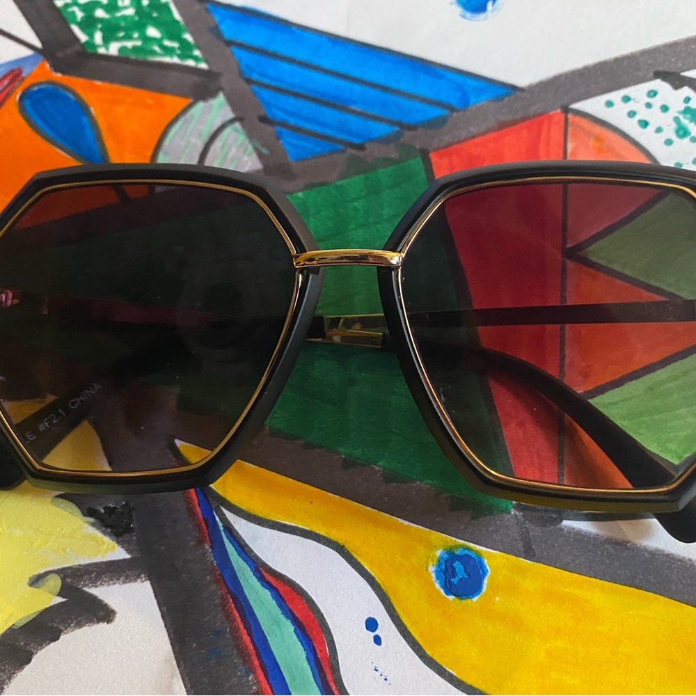 Black and Gold Geometric Sunglasses